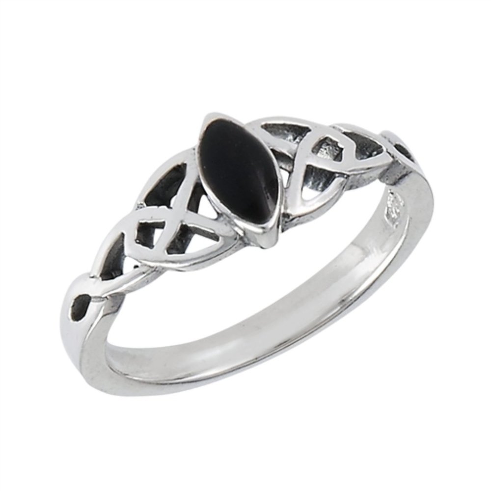 Sterling Silver Celtic Ring with Synthetic Black O